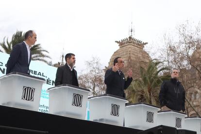 Los líderes condenados por el 'procés' Jordi Turull, Jordi Sánchez, Josep Rull y Joaquim Forn (desde la izquierda), en el acto de Junts per Catalunya