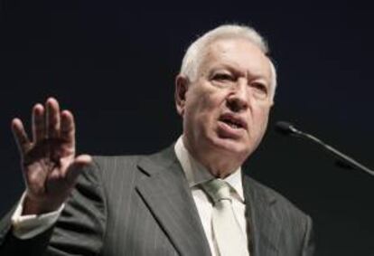 El ministro de Asuntos Exteriores, José Manuel García-Margallo, durante su intervención en el Foro del Club Excelencia en Gestión, que analiza las claves para generar confianza en las empresas españolas, hoy en los Teatros del Canal, en Madrid.
