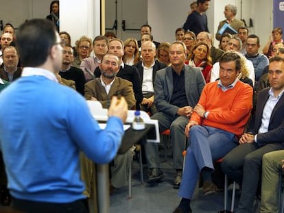 El presidente del PP valenciano, Alberto Fabra, en el foro de concejales de proximidad y participación ciudadana.