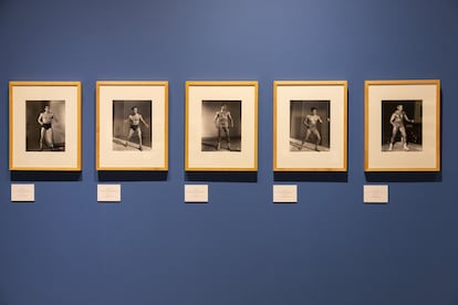 Serie de retratos de luchadores tomadas en 1952, por Manuel Álvarez Bravo.