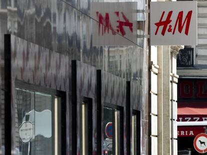 H&M reduce su beneficio semestral un 28% y sus ventas en España un 2%