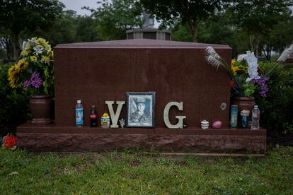 Los restos de Vanessa Guillén descansan en paz en el cementerio Dignity Memorial en Houston.