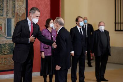 
El rey Felipe VI presidió este lunes por primera vez la reunión del patronato del Foro de Marcas Renombradas Españolas, tras haber aceptado recientemente la presidencia de honor de la organización que busca promover la Marca España.