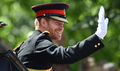 El príncipe Enrique de Inglaterra durante el 'Trooping the Colour' en Londres el 17 de junio.