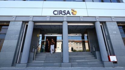 El logo de Cirsa en la sede de la compañía, ubicada en Terrasa (Barcelona).