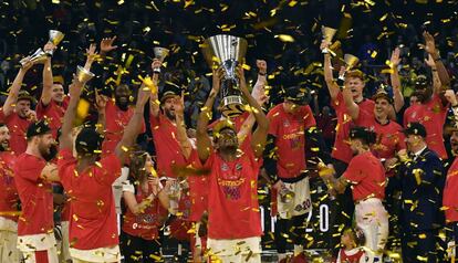 El CSKA celebra la conquista de la Euroliga