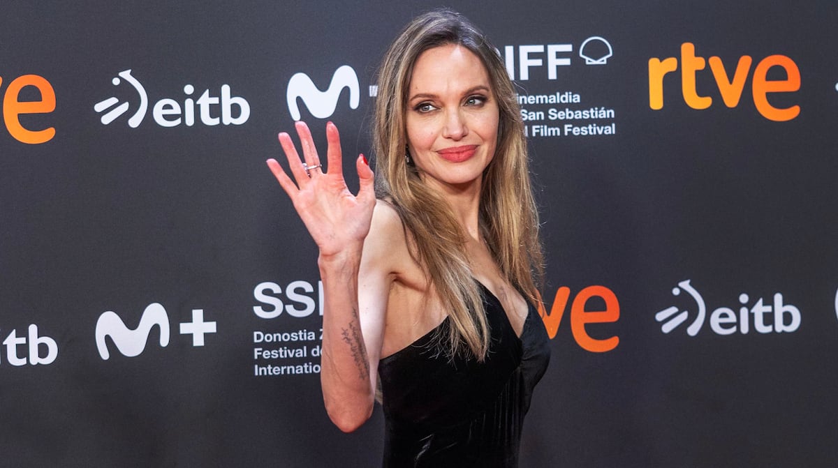 Angelina Jolie detalla lo difícil que fue su divorcio de Brad Pitt: “Le dejé el control total de nuestras casas para tranquilizarlo”