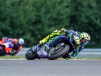 Brno (Czech Republic), 09/08/2020.- Italian rider Valentino Rossi of Monster Energy Yamaha MotoGP team in action during the MotoGP race of the Motorcycling Grand Prix of the Czech Republic at Masaryk circuit in Brno, Czech Republic, 09 August 2020. (Motociclismo, Ciclismo, República Checa) EFE/EPA/MARTIN DIVISEK