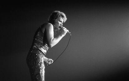 Johnny Hallyday, en un concierto de 1971 en Par&iacute;s.