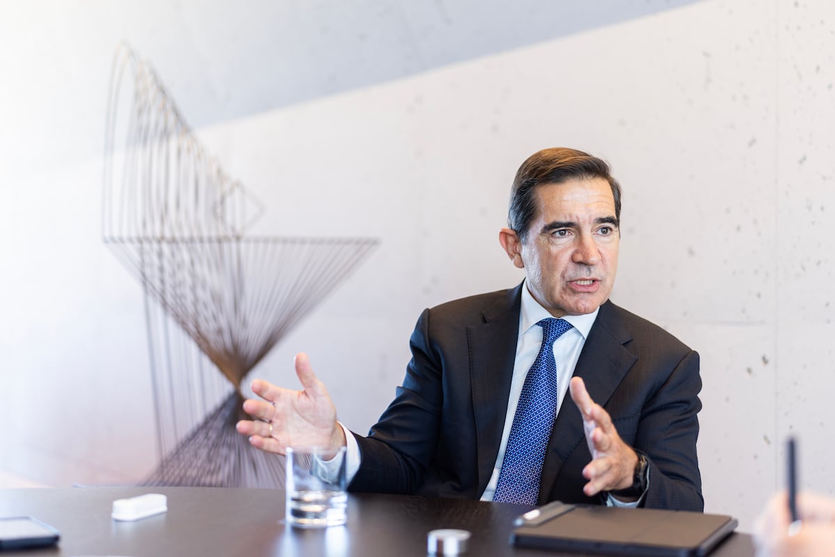 El BBVA y el Sabadell abren la guerra de cifras sobre el nivel de aceptación de la opa