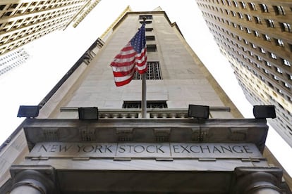 La entrada del New York Stock Exchange, en Wall Street 