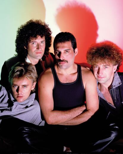 Foto promocional de la banda Queen. 