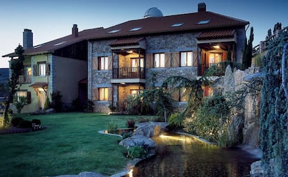 El hotel El Milano Real, en Hoyos del Espino (Ávila).