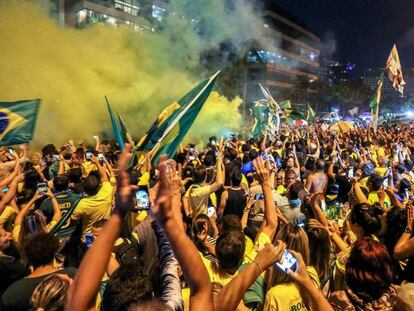 Seguidores de Bolsonaro, este domingo.