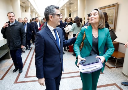 El ministro de la Presidencia, Félix Bolaños, y la portavoz del PP en el Congreso, Cuca Gamarra, este jueves.