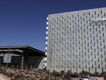 Telefónica cae a mínimos en Bolsa desde 1996 con el impacto del coronavirus