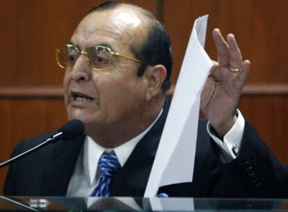 El ex asesor de inteligencia peruano, Vladimiro Montesinos, en esta foto de archivo