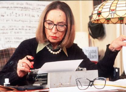 La periodista italiana Oriana Fallaci (1929-2006)