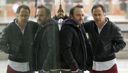 Juan Cavestany (izq) y Luis Bermejo, director y actor de 'Un señor'.