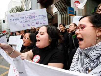 Concentraci&oacute;n de trabajadores de Atento, en A Coru&ntilde;a. 