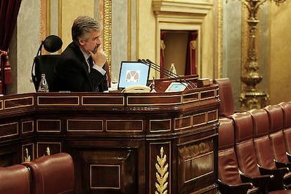 El presidente del Congreso de los Diputados, Manuel Marín, durante un pleno.