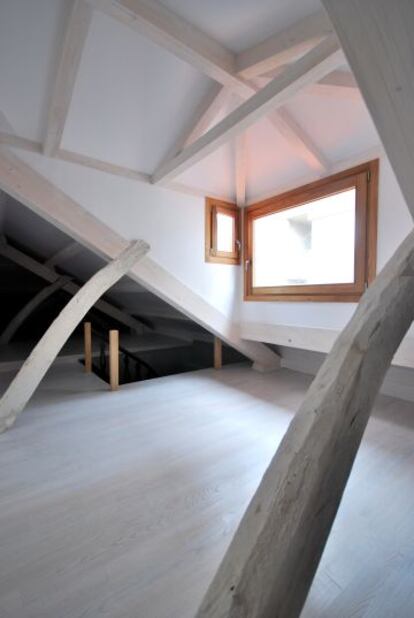 Rehabilitación en una vivienda en O Carballiño (Ourense), de Aestudio Arquitectura.