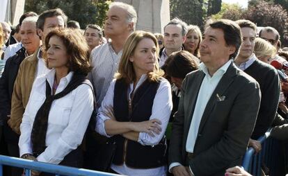 Javier Arenas, Carlos Floriano, Esteban Gonz&aacute;lez Pons, Ana Botella; Arantxa Quiroga, e Ignacio Gonz&aacute;lez. 