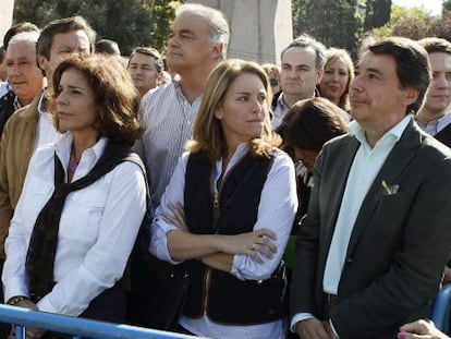 Javier Arenas, Carlos Floriano, Esteban Gonz&aacute;lez Pons, Ana Botella; Arantxa Quiroga, e Ignacio Gonz&aacute;lez. 