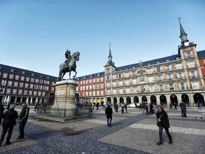 Estatua ecuestre del rey Felipe III en la plaza Mayor.