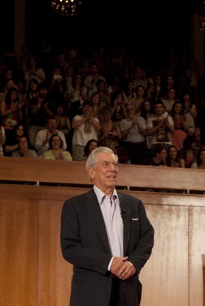 Mario Vargas Llosa, ltimo Nbel de Literatura en el Auditorio Manuel de Falla en Granada