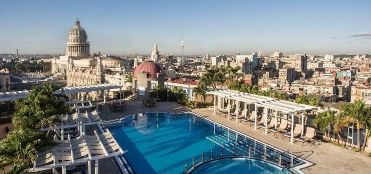 Iberostar cierra 12 hoteles en Cuba por sanciones de EE.UU.