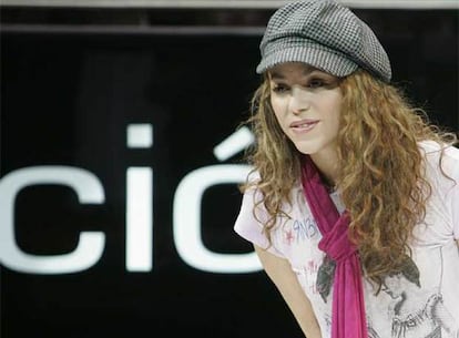 La cantante colombiana actuará por primera vez en Bombay.