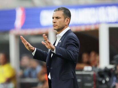 Jaime Lozano, entrenador de México, durante el partido contra Venezuela, este miércoles en California.