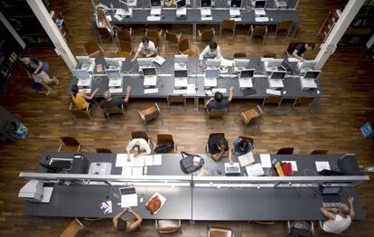 Biblioteca universitaria.