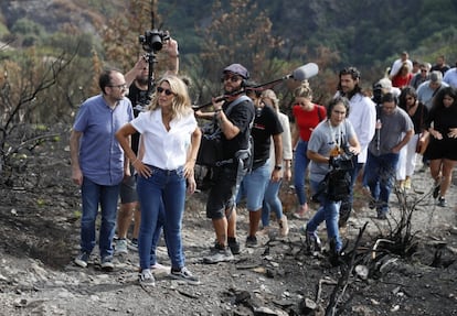 La vicepresidenta Díaz visita esta mañana el terreno quemado de Folgoso do Courel. Pedro Agrelo.