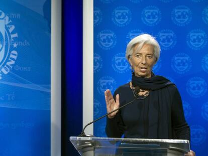 Christine Lagarde en Washington despu&eacute;s de que el FMI reafirmara su confianza en ella.
 