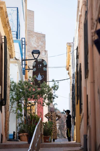 Una de las callejuelas en el centro de la ciudad de Almería.