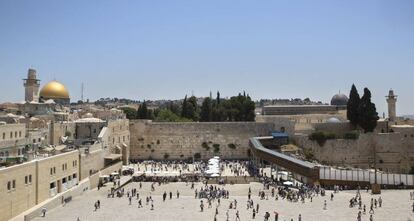 Vista del Muro de las Lamentaciones, en la Ciudad Vieja de Jerusal&eacute;n.