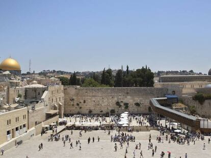 Vista del Muro de las Lamentaciones, en la Ciudad Vieja de Jerusal&eacute;n.