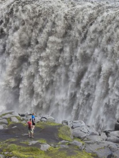 La catarata de Dettifoss, en el parque natural de Jökulsargljúfur.