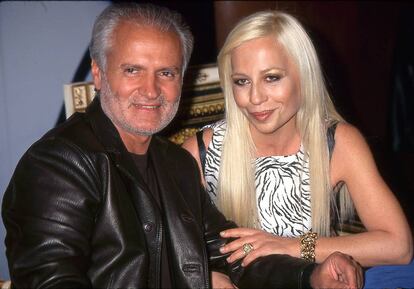 Gianni y Donatella Versace en Nueva York, en 1990.