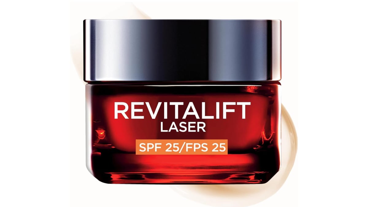 Crema Revitalift antimanchas para pieles maduras, de L’Oreal Paris.