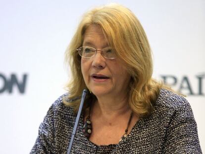 La presidenta de la CNMV, Elvira Rodr&iacute;guez, durante su intervenci&oacute;n en el IV Foro Anual del Consejero que se celebra hoy en Madrid.