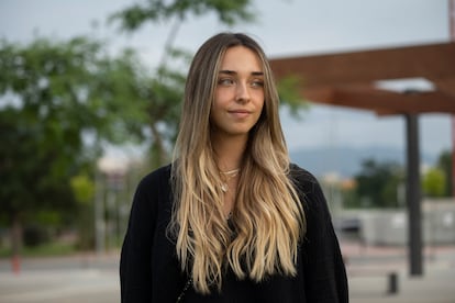 Marina Martnez, en la Avenida Juan de Borbn de Murcia.