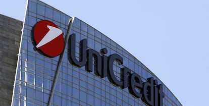 Sede de Unicredit en Mil&aacute;n (Italia).