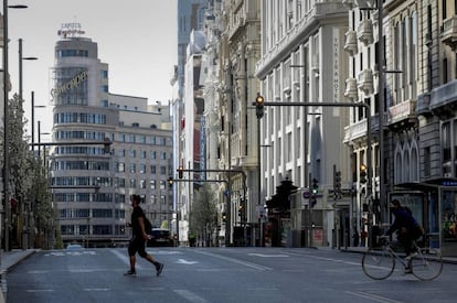 La ciudad de Madrid, prácticamente vacía ese sábado por la crisis del coronavirus. Jaime Villanueva