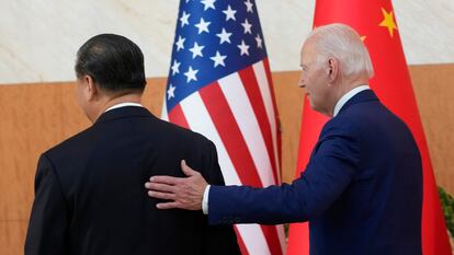 Joe Biden y Xi Jinping, este lunes en Nusa Dua (Indonesia).