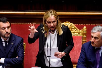 En su escalada política, la líder ultra Giorgia Meloni, ha apelado en su retórica nostálgica a una identidad italiana en riesgo de desaparecer, amenazada por elementos como “la inmigración masiva”, “el 'lobby' LGTBI” o "los enemigos de los valores de la familia tradicional".