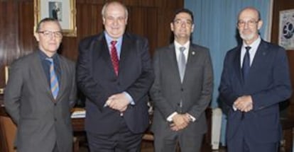 Enric Fossas, rector de la UPC, Carlos Conde (UPM); Francisco J. Mora (UPV), y José Antonio Franco (UPCT).