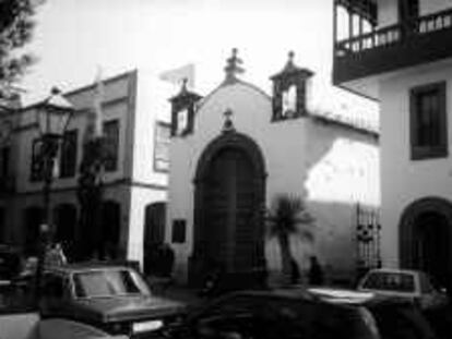 b sin nº ni fecha -repro- Ermita de la plaza del Adelantado, La Laguna, Tenerife. -foto: E.V-M.